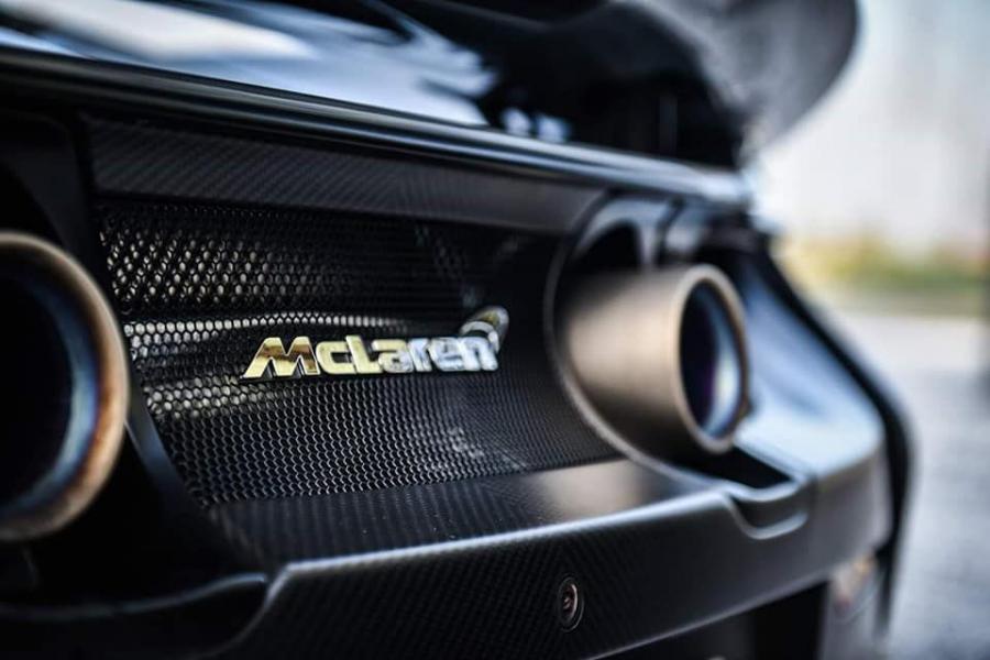 Детали экстерьера McLaren 675LT by Edo Competition 2019 года  (фото 18 из 20)